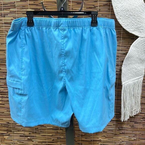 The North Face Class V Nylon Blend Belted Relaxed Fit Cargo Shorts Size S - Picture 3 of 3